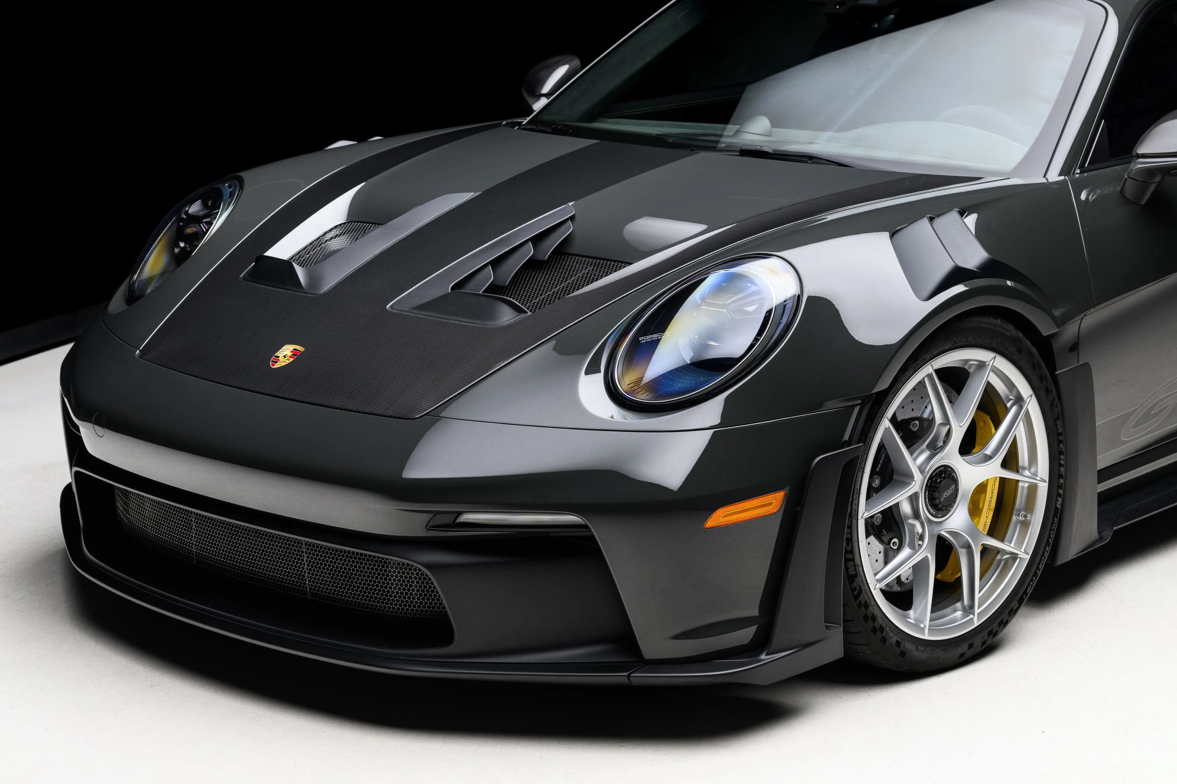 Used 2024 Porsche 911 GT3 RS RWD image 13