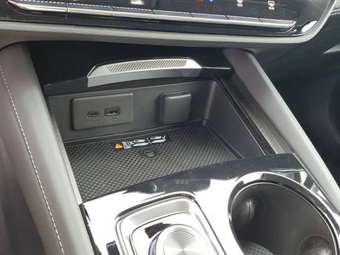 New 2026 Buick Envision Preferred AWD/4WD image 24