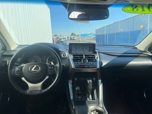 Used 2018 Lexus NX 300h AWD image 13