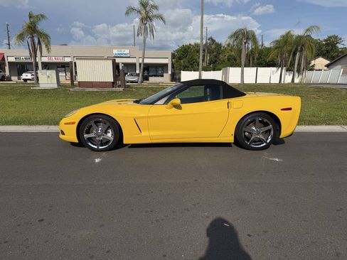 Used 2008 Chevrolet Corvette Convertible w/ Preferred Equipment Group RWD image 8