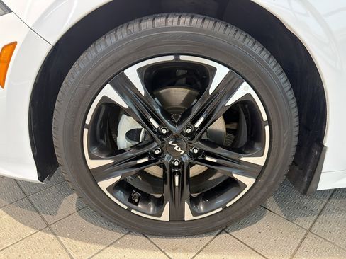 Used 2023 Kia K5 GT-Line w/ GT-Line Premium Package image 9