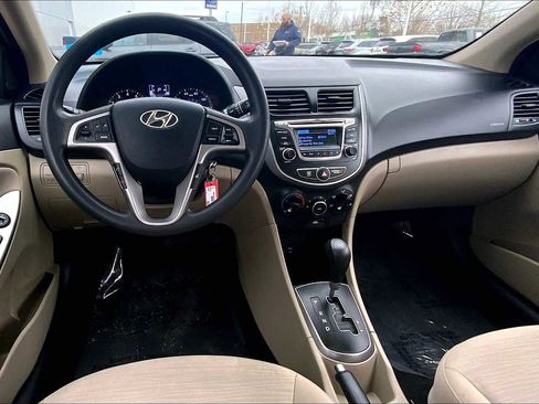 Used 2017 Hyundai Accent Value Edition image 5