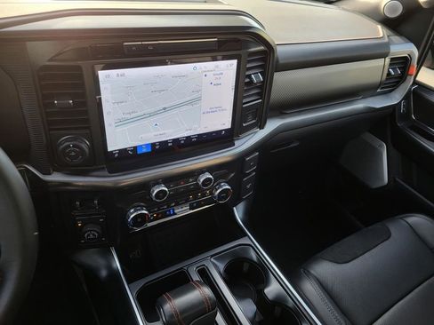 Used 2025 Ford F150 Raptor image 21