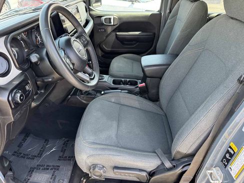 Used 2024 Jeep Wrangler Unlimited Sport AWD/4WD image 26