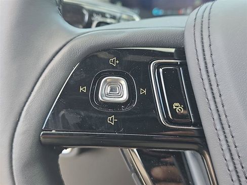 New 2025 Lincoln Aviator Black Label w/ Black Label Special Edition image 25