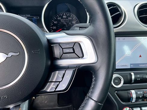 Used 2022 Ford Mustang GT RWD image 19