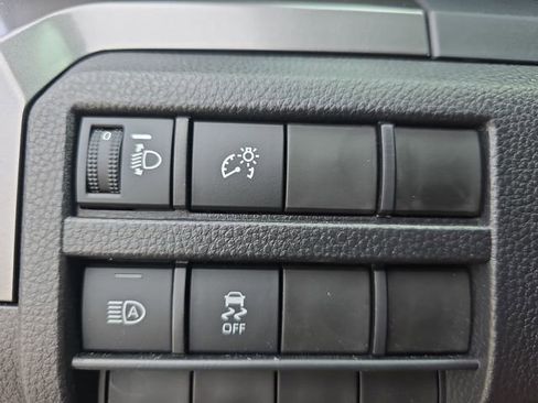 Used 2025 Toyota Tacoma SR5 image 24