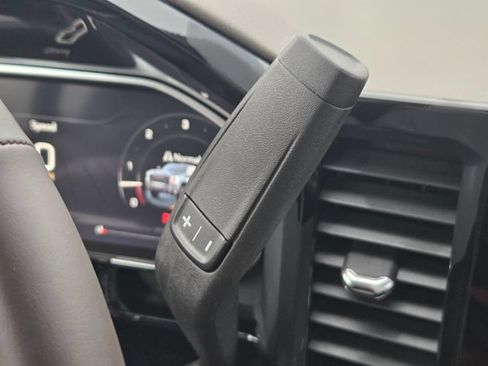 New 2026 GMC Sierra 2500 SLT AWD/4WD image 34