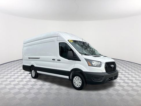 Used 2025 Ford Transit 250 148 High Roof Extended w/ Load Area Protection Package RWD image 3