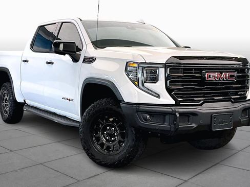 Used 2024 GMC Sierra 1500 AT4X w/ AT4X AEV Edition image 3