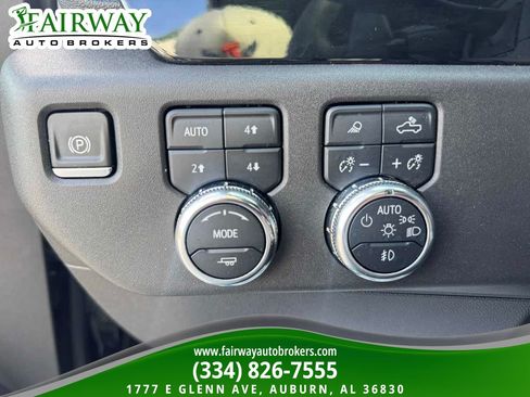 Used 2024 GMC Sierra 1500 SLT w/ SLT Premium Plus Package AWD/4WD image 27
