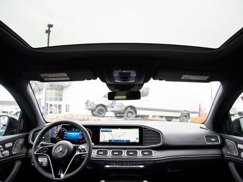 New 2026 Mercedes-Benz GLE 450 4MATIC Coupe image 16