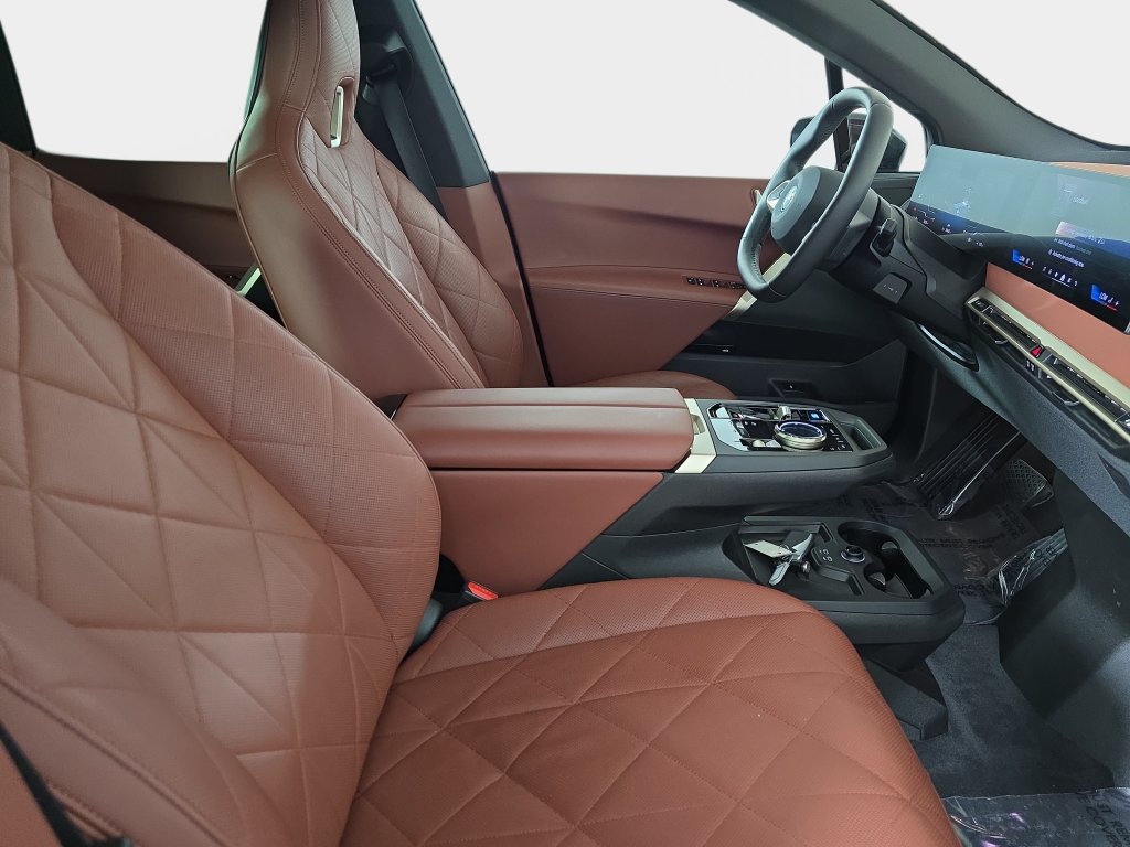 Certified 2024 BMW iX xDrive50 AWD/4WD image 9