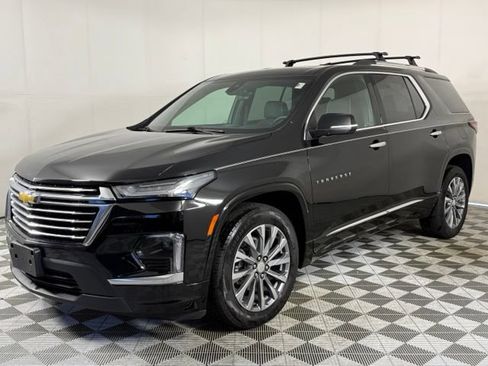 Used 2023 Chevrolet Traverse Premier w/ LPO, Floor Liner Package AWD/4WD image 2