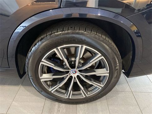 Used 2023 BMW X5 M50i w/ Executive Package image 9