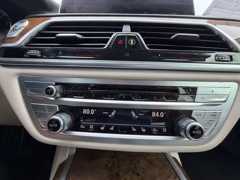 Used 2016 BMW 750i xDrive xDrive image 26