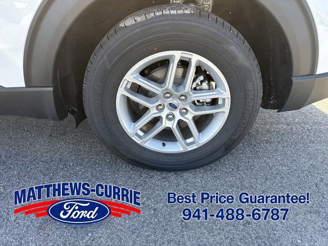 New 2026 Ford Explorer Active w/ Active Comfort Package RWD image 14