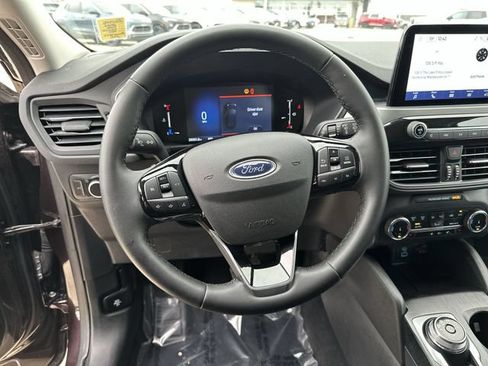Used 2023 Ford Escape Active AWD/4WD image 13