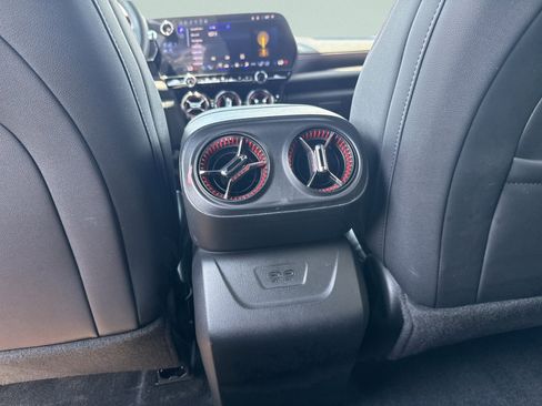 Used 2025 Chevrolet Blazer EV RS AWD/4WD image 30
