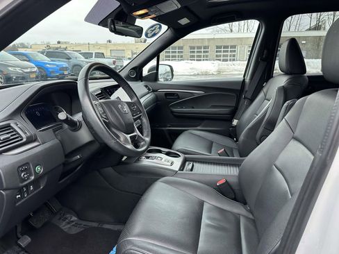 Certified 2023 Honda Passport EX-L image 13