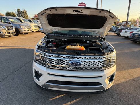 Used 2018 Ford Expedition Platinum RWD image 35