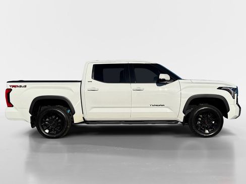 Used 2022 Toyota Tundra SR5 image 7