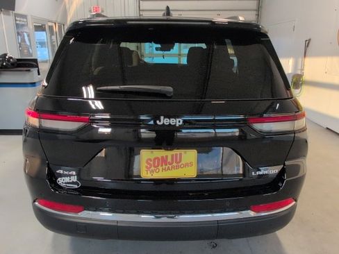 New 2025 Jeep Grand Cherokee Laredo w/ Luxury Tech Group I image 4