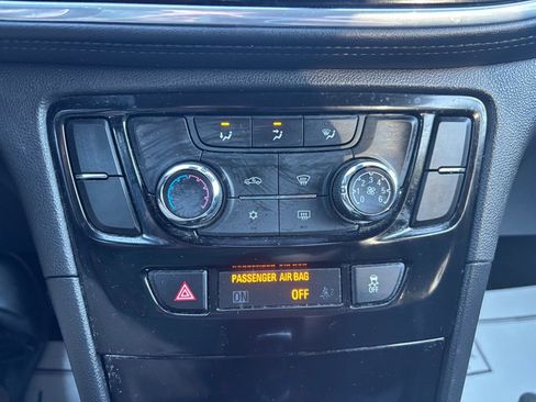 Used 2019 Buick Encore Preferred image 18