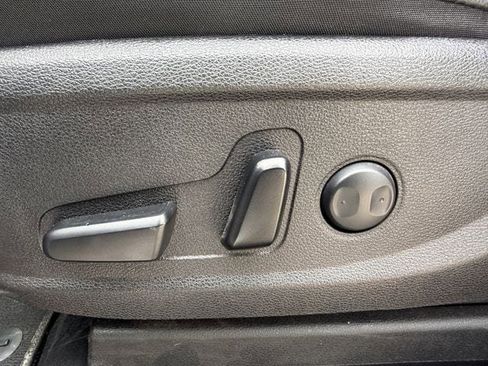 Used 2022 Kia Telluride EX image 26