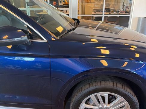 Used 2018 Audi Q5 2.0T Premium Plus AWD/4WD image 18