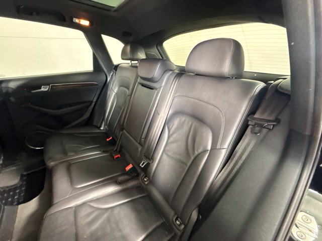 Used 2016 Audi Q5 2.0T Premium Plus w/ Technology Package AWD/4WD image 30