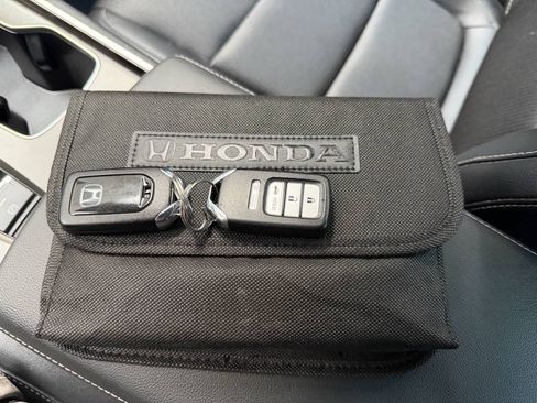 Used 2021 Honda Accord Sport image 29