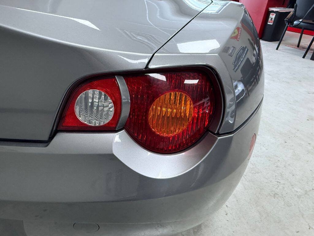 Used 2003 BMW Z4 2.5i RWD image 18