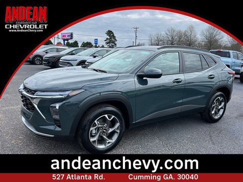 New 2026 Chevrolet Trax LT w/ LT Convenience Package image 1