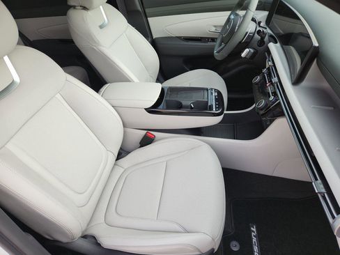 New 2026 Hyundai Tucson Limited image 9