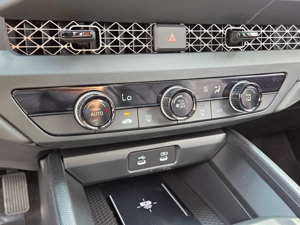New 2026 Honda Accord LX image 17