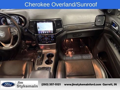 Used 2019 Jeep Grand Cherokee Overland AWD/4WD image 21