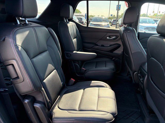 Used 2023 Chevrolet Traverse RS AWD/4WD image 13