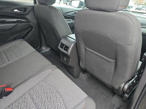 Used 2024 Chevrolet Equinox LT image 36