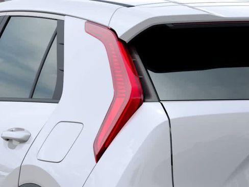 New 2026 Kia Niro LX FWD image 11