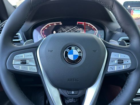 New 2025 BMW X4 xDrive30i w/ Convenience Package image 21