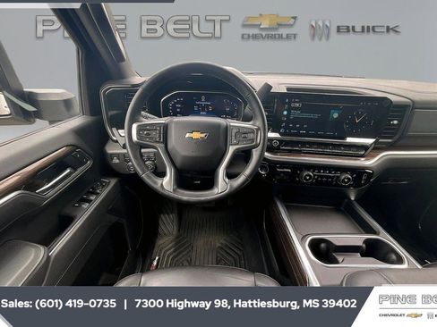 Used 2025 Chevrolet Silverado 2500 LT w/ All Star Edition image 6