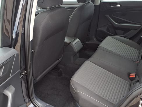 Certified 2023 Volkswagen Jetta S FWD image 22