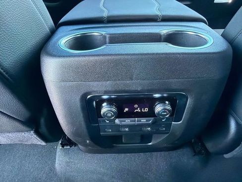 New 2026 GMC Yukon XL Denali w/ Denali Reserve Package image 15
