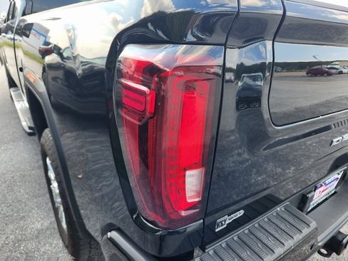 Used 2023 GMC Sierra 3500 Denali w/ Denali Ultimate Package image 5