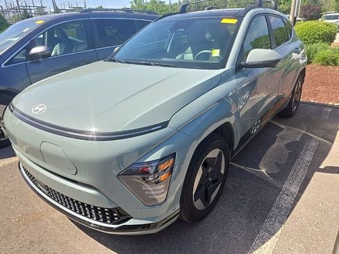 Used 2024 Hyundai Kona Limited image 4