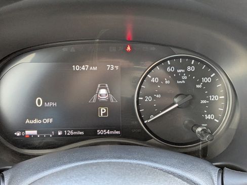 Used 2024 Nissan Kicks SV image 25