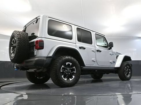 Used 2024 Jeep Wrangler Unlimited Rubicon 4xe AWD/4WD image 54