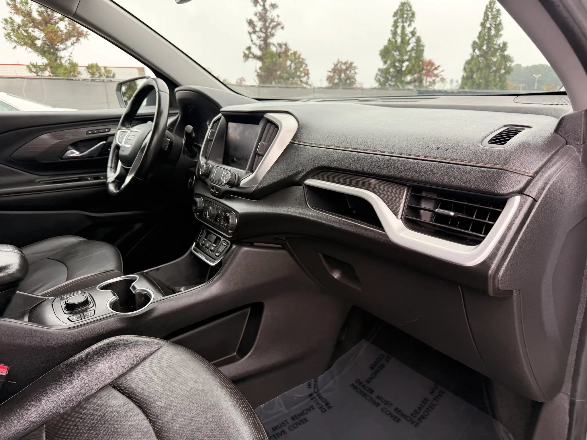 Used 2020 GMC Terrain SLT w/ Preferred Package FWD image 19