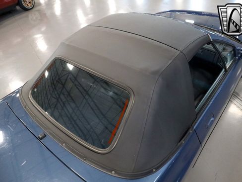 Used 1988 MAZDA RX-7 Convertible image 27